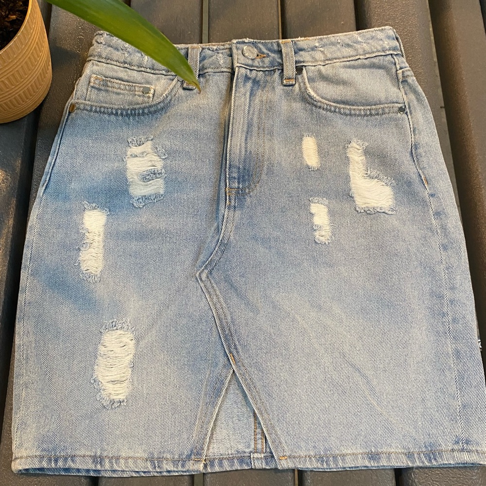H & M Distressed Denim Skirt size 6